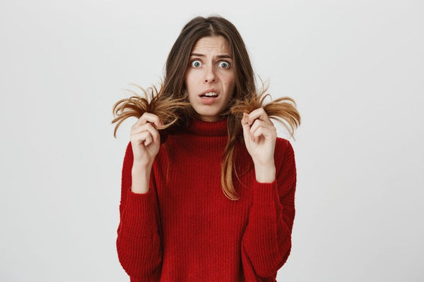 Ingredientes naturais que controlam o frizz e transformam seus fios