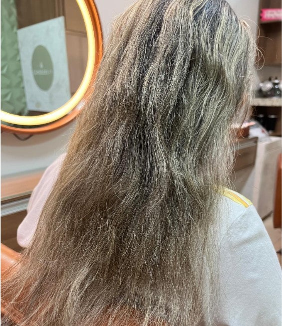 Porosidade capilar: como identificar e recuperar seus fios com um pré-shampoo natural